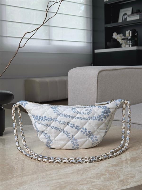 2026127214756462 800